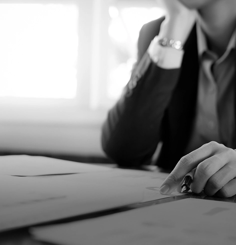 Tramitación de autorizaciones y licencias